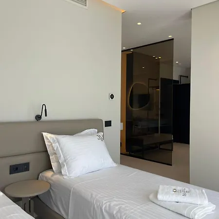 Majestic Hotel Radhime