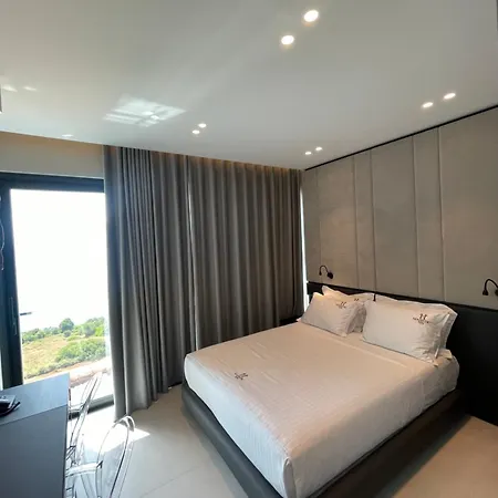 Majestic Hotel