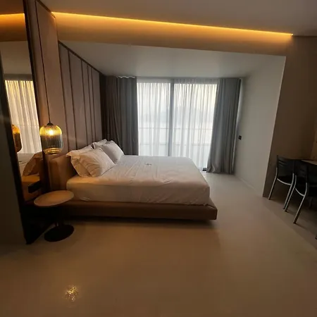 Hotel Majestic 4*
