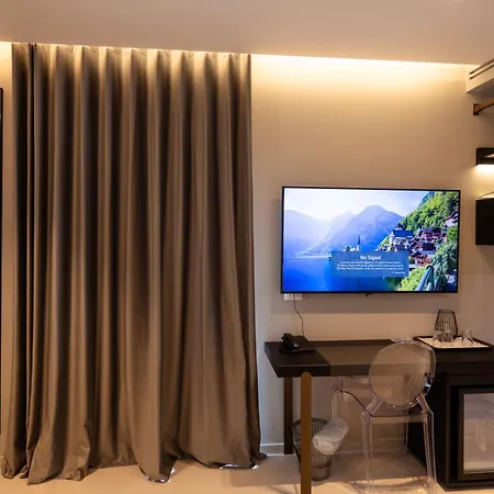 Hotel Majestic 4*