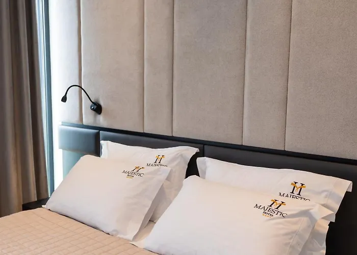 Majestic Ξενοδοχείο Radhimë