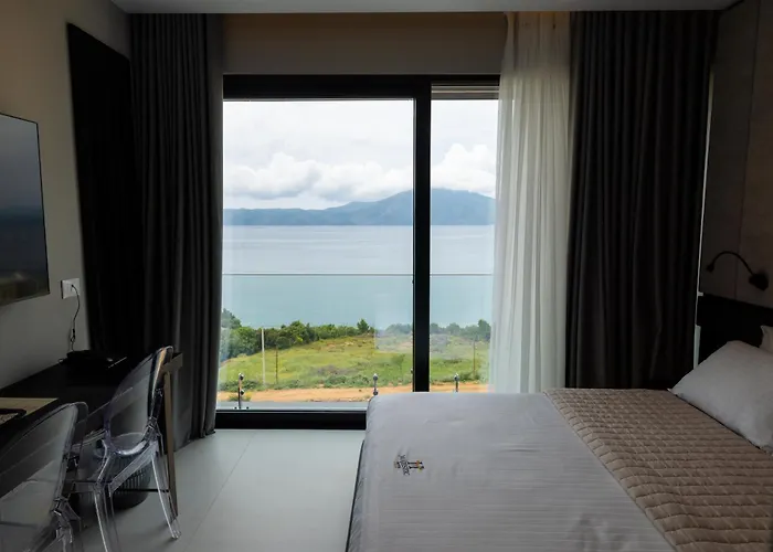 Ξενοδοχείο Majestic 4*