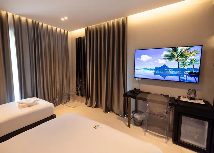 Majestic Ξενοδοχείο Radhimë